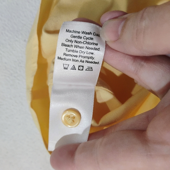 Coldwater Creek Soft Yellow Button-Down Shirt - Picture 4 of 7